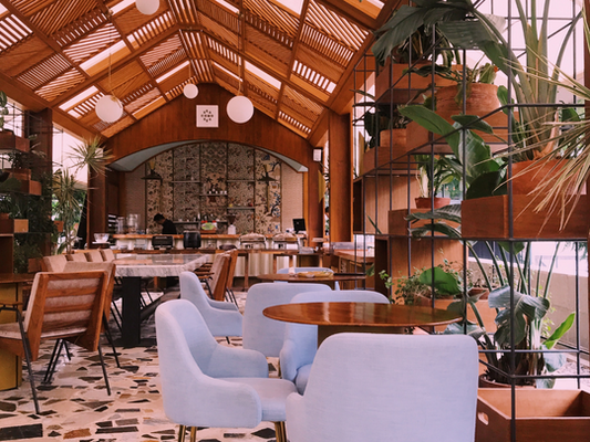 How Long Do Cream Collection Aprons Last?