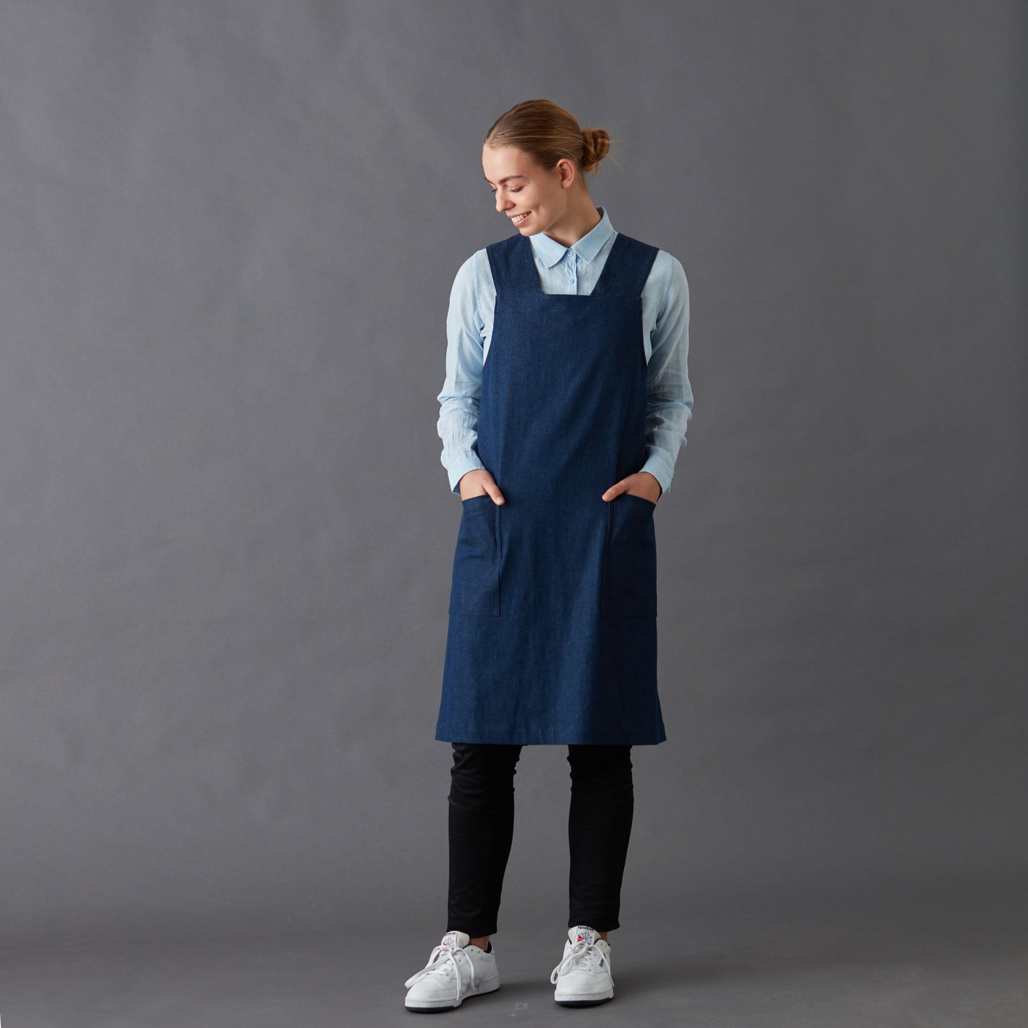 エプロン・三角巾 TAKIMAKI ORIGINAL ORGANIC APRON / NAVY TAKIMAKI ORIGINAL ORGANIC APRON / NAVY – TKMK