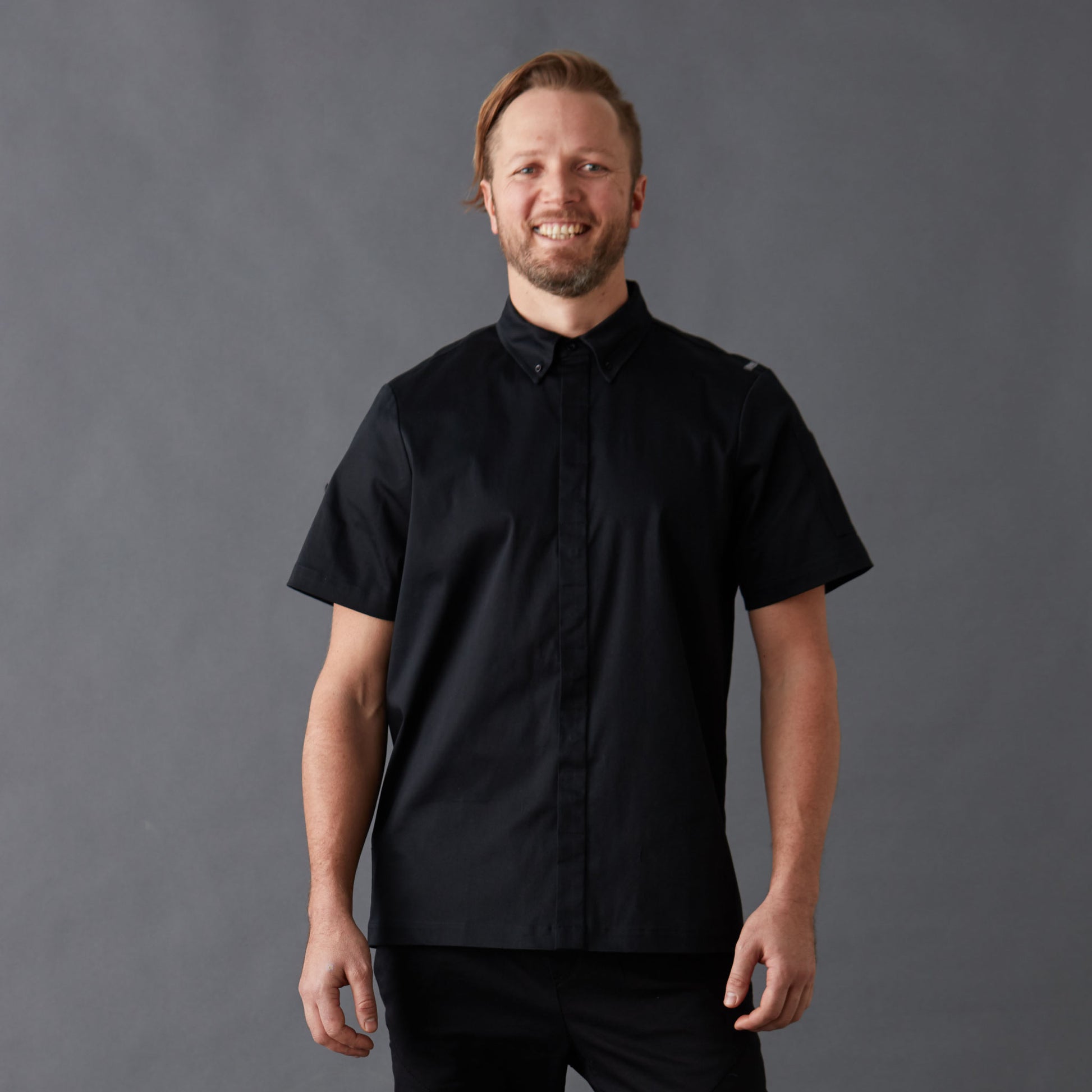 Men's-Chef-Jackets-Black-Short-Sleeve-Front-1